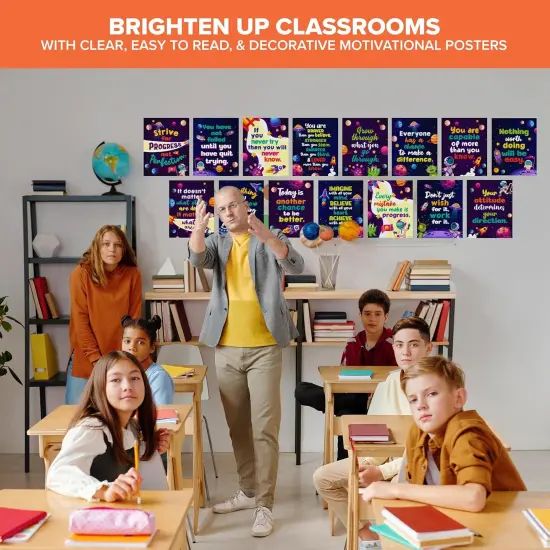 15 Motivational Space Themed Classroom Decor {5}