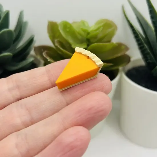 3D Pumpkin Pie Charms, 25x19mm {3}