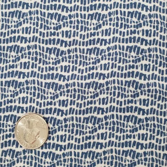 1 Yard Denim Rayon Crinkle Apparel Fabric 50/52 inches Width {1}