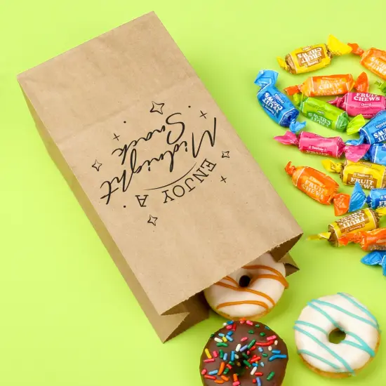 Big Dot of Happiness Midnight Snack Popcorn Bags, Late Night Wedding Favor Snack Treats, Free-Standing Individual Kraft Brown Paper Bags - 25 Count {3}