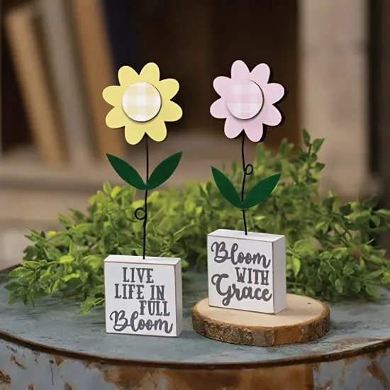 2 - Set Full Bloom with Grace Gingham Check Daisies on Base {2}