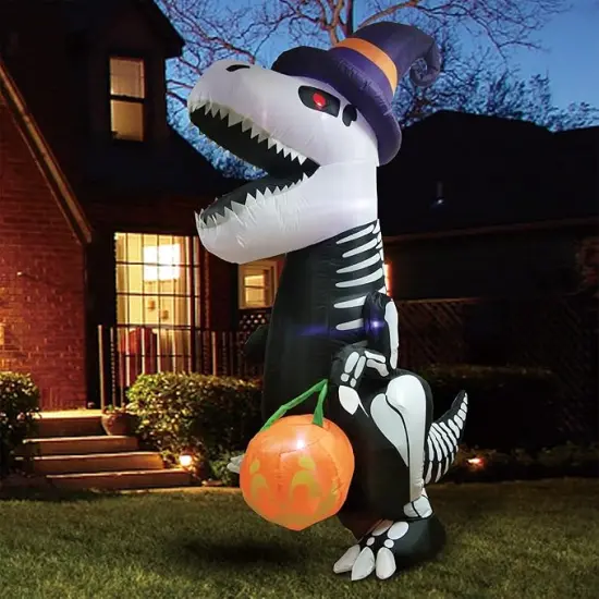 Halloween Blow Ups for Yard {3}
