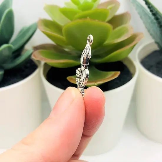 Small Silver Squid Charms, 25x10mm {4}