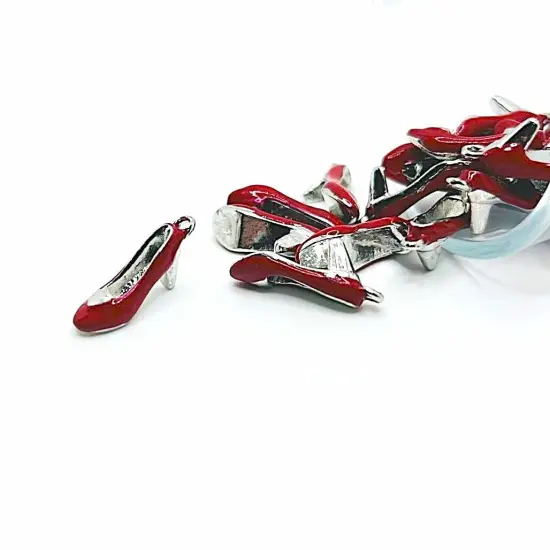 Red Ruby Heels Charms, 22x10mm {1}