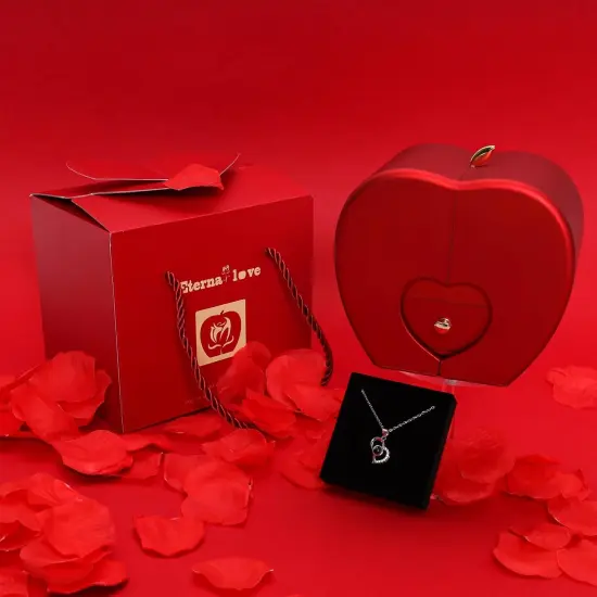 Eternal Flowers Rose Box with I Love You Necklace {1}