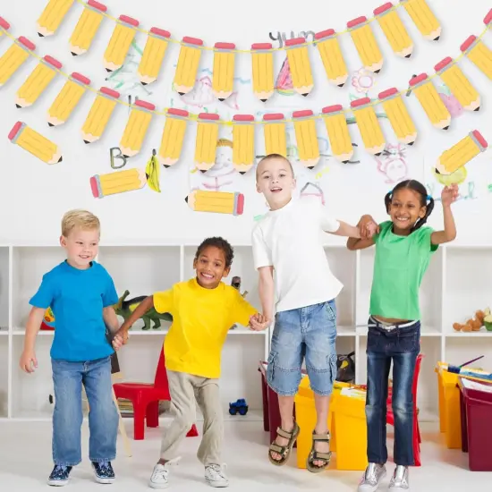 8 Pcs Back to School Banner Pencil Garland DIY {2}