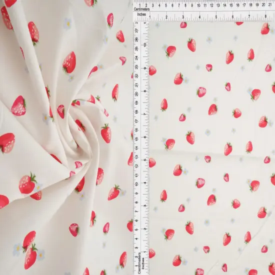 1 Yard Stretch Poplin Strawberry Print Fabric, 57/58&Prime; Wide Cotton Spandex Blend IVORY {1}