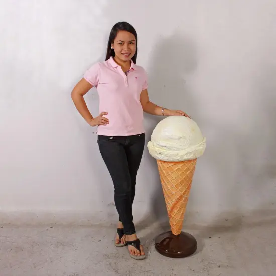 One Scoop Vanilla Ice Cream Over Sized Statue {3}