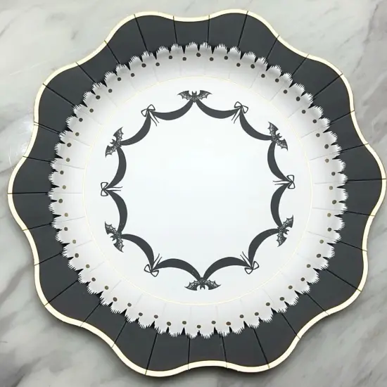 ELEGANT HALLOWEEN DINNER PLATES {3}