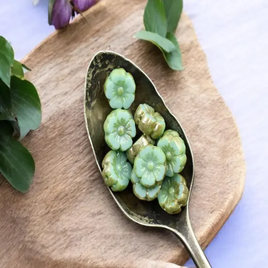 *12* 10mm Turquoise Picasso AB Hawaiian Flower Beads {3}