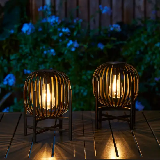 Set of 2/4 Black Metal Stripes Solar Powered Edison Bulb Outdoor Lantern with Stand {8}