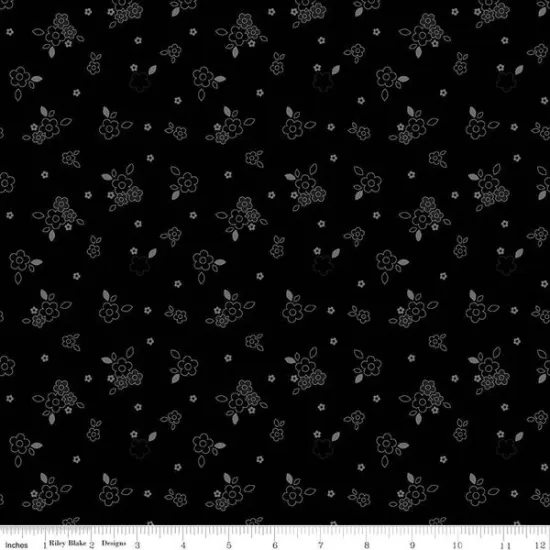 Bushel in Black (c16250-black) | Blackout | Riley Blake Designs | Riley Blake {1}