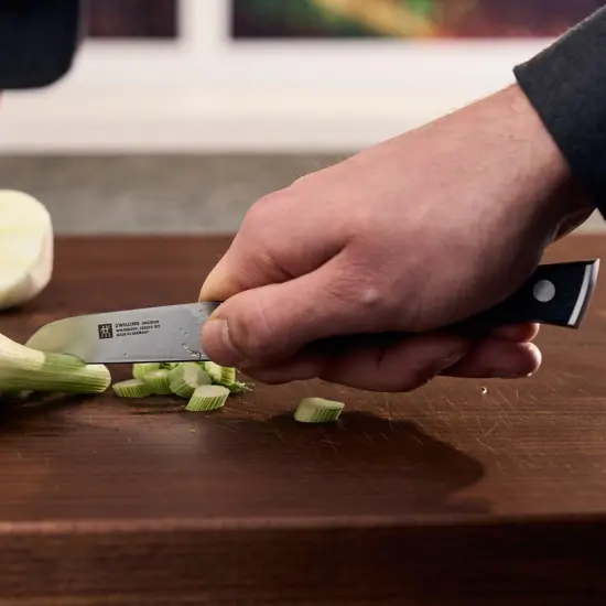 ZWILLING Spectrum 3-inch Vegetable Knife {4}
