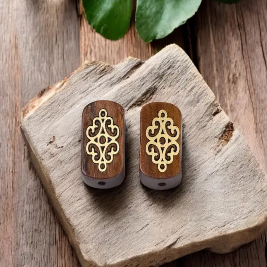 *5* 17x12x7mm Rosewood Covered Brass Filigree Design Rectangle Beads {3}