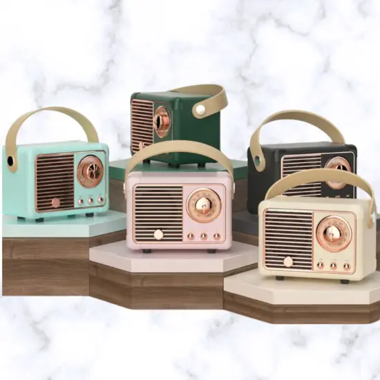 Vintage Inspired Bluetooth Radio Cream {2}
