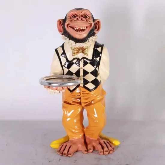 Small Monkey Butler Statue {5}