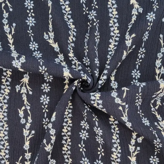 1 Yard Navy Blue Rayon Crinkle Apparel Fabric, 100% Rayon, 50/52&rdquo; Wide {1}