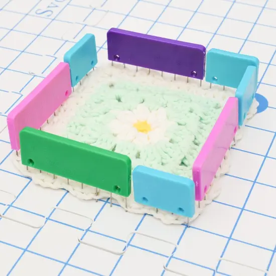 Pack of 2 Knit Blocking Pins, 40 Crochet Knitting Combs & 200 T-Pins {5}