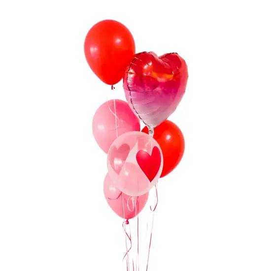 SMALL VALENTINE'S HEARTS BALLOON BUNDLE WITH HELIUM {1}
