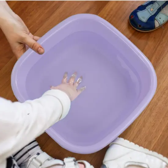 3-Pack Plastic Wash Basin - 8 Quart {3}