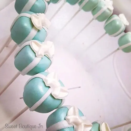 My Little Cakepop - Cube Cake Pop Mold {6}