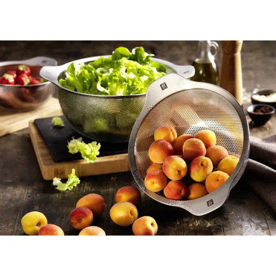 ZWILLING 18/10 Stainless Steel Strainer {5}