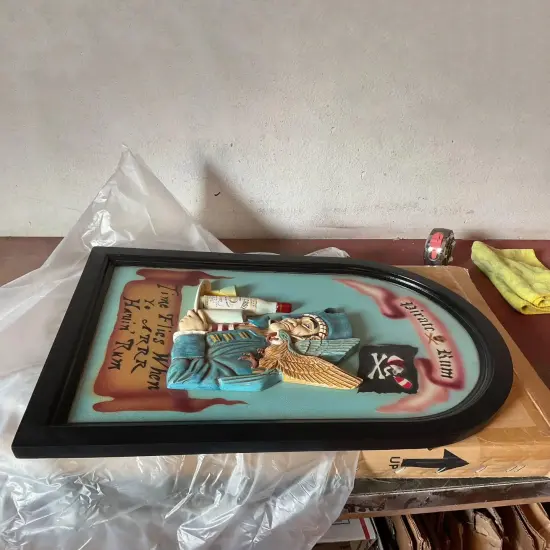Pirate Wall Decor Rum Sign Statue {4}