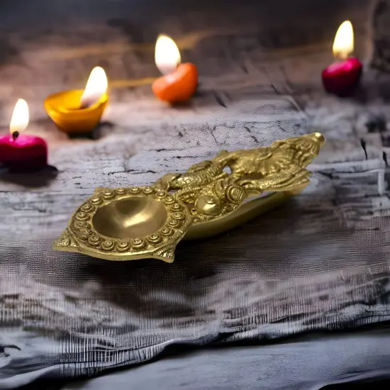 Brass Finish Pooja Aarti Spoon 1 Pc Diya Twin Parrot Design Round Hawan Spoon for Pouring Ghee in Hawan Kund Diwali Gift Ethnic Indian Aarti Spoon Wedding Return Gifts Home Temple Decor {3}