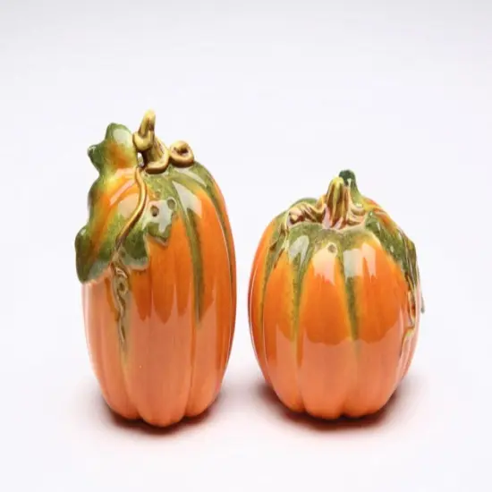 Ceramic Orange Pumpkin Salt & Pepper Shakers, Gift for Her, Gift for Mom, Kitchen D&eacute;cor, Farmhouse Decor, Fall D&eacute;cor, Thanksgiving Decor {4}