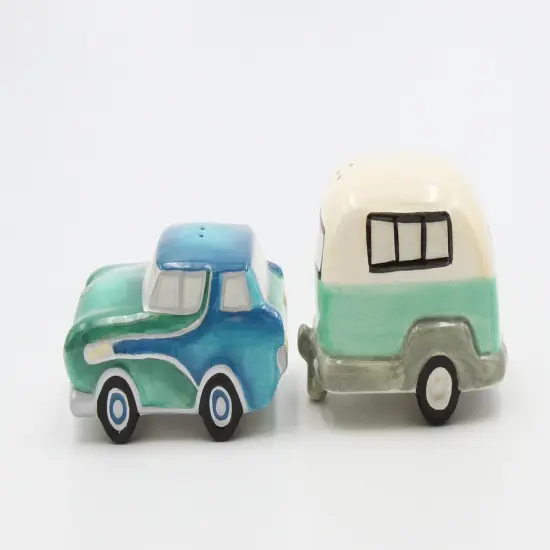 Ceramic Car and RV Salt And Pepper Shakers, Home D&eacute;cor, Gift for Him, Gift for Dad, Kitchen D&eacute;cor {4}