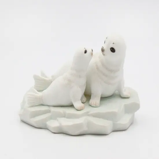 Ceramic Arctic Seal Mom And Baby Figurine, Home D&eacute;cor, Gift for Her, Gift for Mom, Kitchen D&eacute;cor, Nature Lover Gift {2}