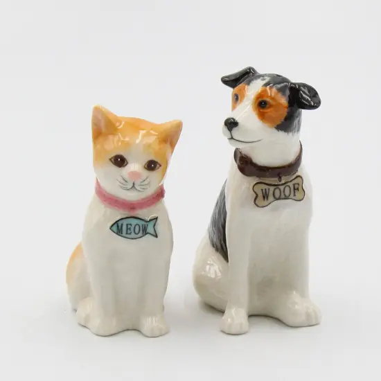 Ceramic Dog and Cat Salt And Pepper Shakers, Home Décor, Gift for Her, Gift for Mom, Kitchen Décor, Dog Lover Gift, Cat Lover Gift {2}