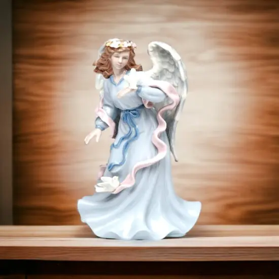 Ceramic Angel Holding Peace Dove Music Box, Home D&eacute;cor, Religious D&eacute;cor, Religious Gift, Church D&eacute;cor, Baptism Gift {1}