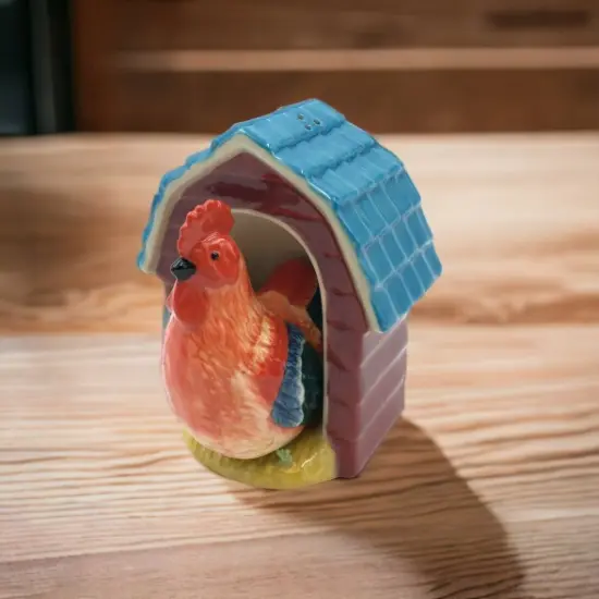 Ceramic Rooster Coop Salt & Pepper Shakers, Home D&eacute;cor, Gift for Her, Gift for Mom, Kitchen D&eacute;cor, Farmhouse D&eacute;cor, Fall Decor {2}