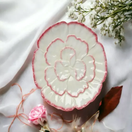 Ceramic Set Of 4 Carnation Flower Plates, Home D&eacute;cor, Gift for Her, Gift for Mom, Spring D&eacute;cor, Party D&eacute;cor, Wedding Decor {1}