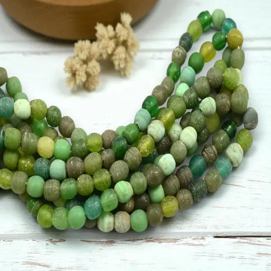 Mixed Green Pompeii Round Beads (24" Strand) Indonesian Glass Beads {4}