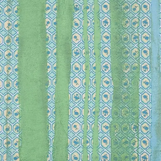 1 Yard Rayon Nylon Poplin Fabric Green For Skirts Tops And Lightweight 57/58 Inches Width {2}