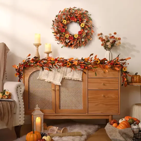22-24in Daisy Fall Door Wreath with Pumpkin {3}