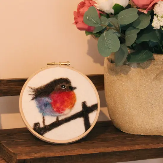 Felting Kit - Robin Hoop Picture Needle Felt Kit {2}