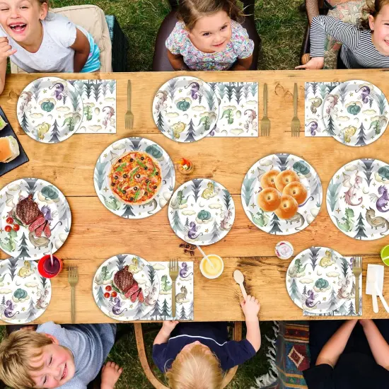 96 Pieces Dragons Party Plates {4}