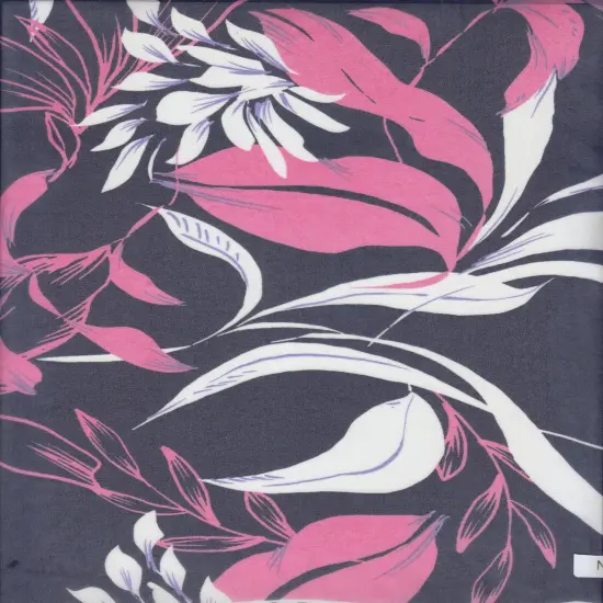 1 Yard Lightweight Navy & Pink Polyester Chiffon 57/58&Prime; Wide Floral-Accent Fabric {2}