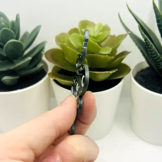 1, 4 or 20 Pcs Green Acrylic Snake Pendant {4}