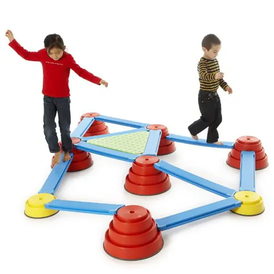 Build N&rsquo; Balance&reg; Triangular Platform {3}