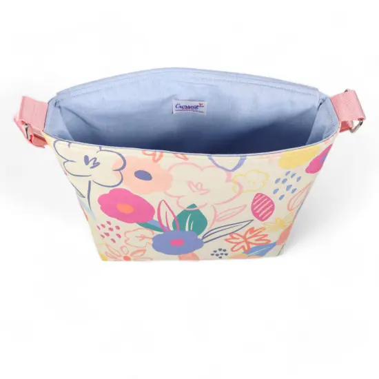 Crosscut Sewing Co.&reg; Messenger Bag Sewing Project Kit for Beginners Bold floral {4}