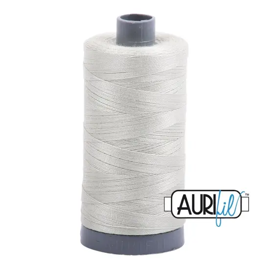 Light Grey Green (2843) | 28wt Large Spool (750M / 820Y) | Aurifil Thread {1}