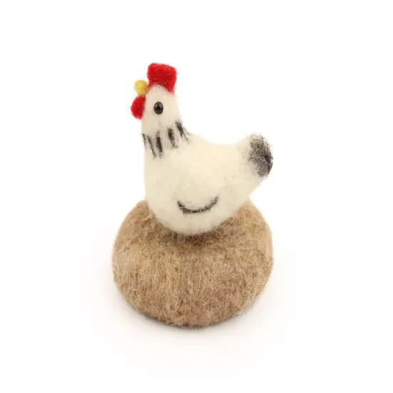 Felting Kit - Tiny Chicken Needle Felt Kit. Amiguwoolli {1}