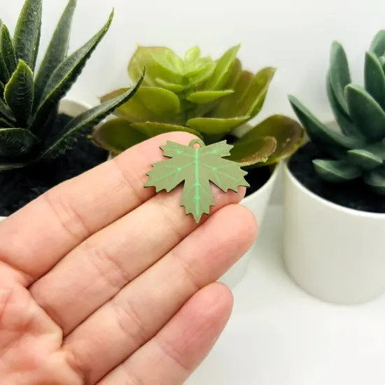 1, 4, or 20 Pieces: Green Maple Leaf Charms {3}