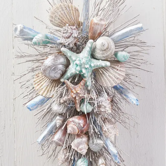 Coastal Shell Teardrop Swag {2}