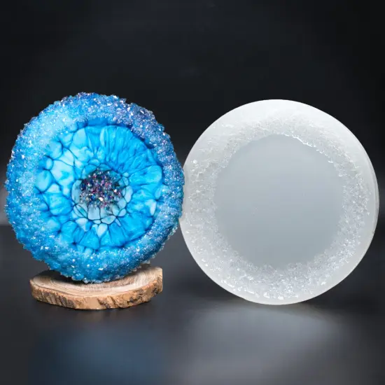 Handmade Crystal Edge Round Silicone Mold {1}