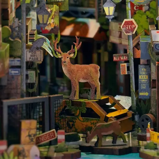 DIY Book Nook Kit - Haven Zero w/ Dust Cover {4}